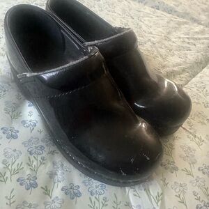 Kids Black Clogs